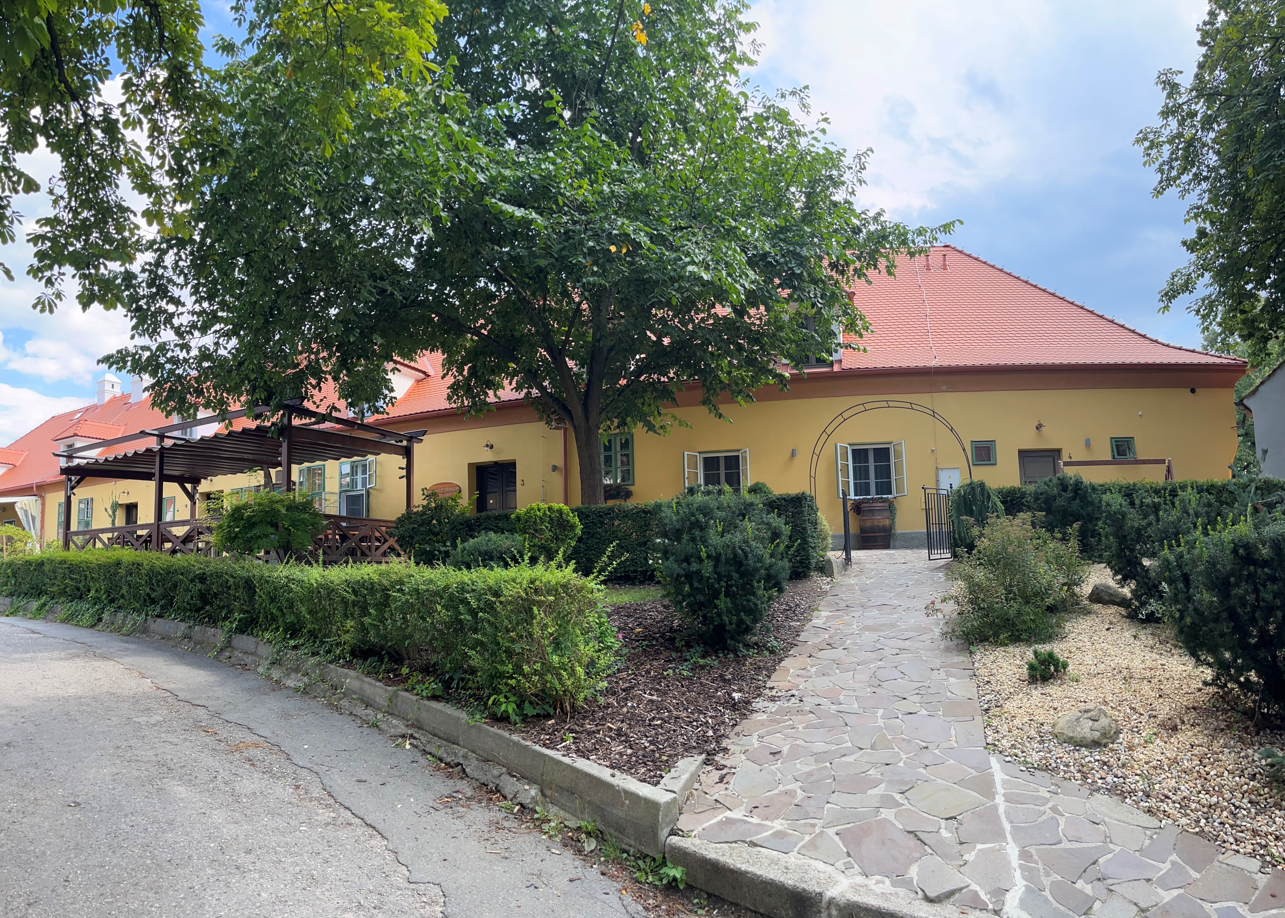 Zámecké nádvoří otevřeno